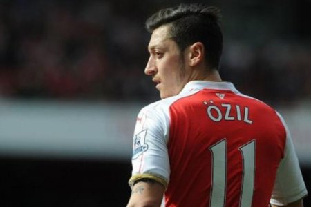 "Arsenal" Özili satır - Qiymət açıqlandı