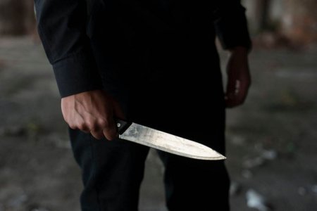 Bakıda DƏHŞƏT: - sürücü 16 bıçaq zərbəsi ilə öldürülüb