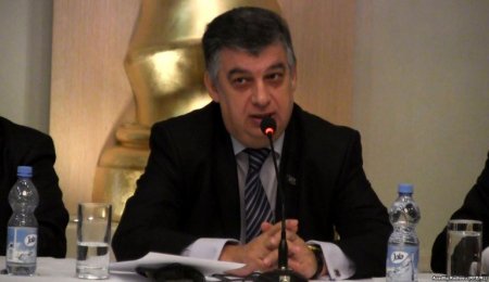 Əli Məsimli Tarif Şurasının bahalaşma qərarını sərt tənqid etdi: