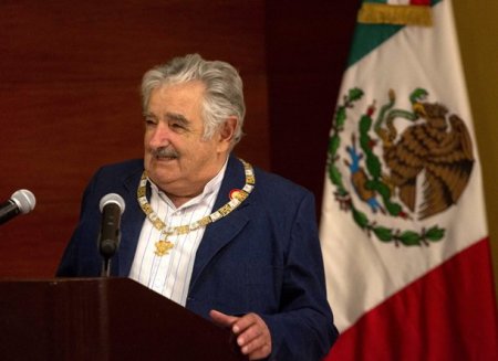 Dünyanın ən yoxsul və yaxud ən səxavətli prezidenti