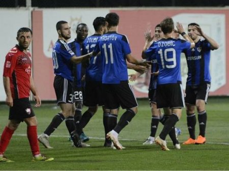 “Qarabağ”ın futbolçusu ən yaxşı oyunçu seçildi