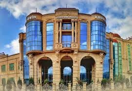 Köhnə yemək, saxta araq -