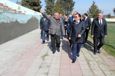 Qazaxdakı stadionun təmir işləri dayandırıldı - Direktor icra hakimiyyətini "səhv" çıxardı