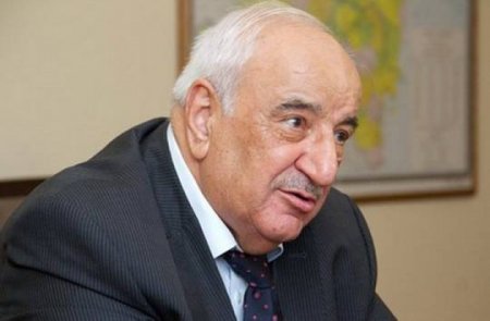 “Hansı hökumətdə 23 il eyni vəzifədə işləmək olar?!”