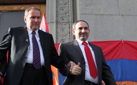 Ter-Petrosyan hakimiyyətə gəlir - Köçəryanın azad olunması çətinləşir