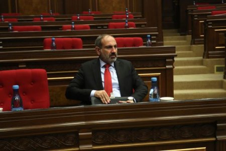 Erməni icmalçıdan Nikol Paşinyana təhlükəli xəbərdarlıq