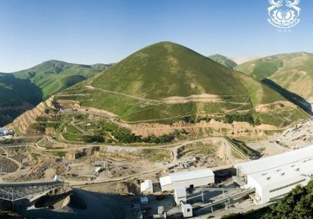 Azərbaycanın qızılla dolu kəndi: oranı kim talayır?