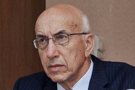 Arif Rəhimzadə: “Bakı Böyük Şəhər Bələdiyyəsinin yaradılması gündəliyə gələ ...