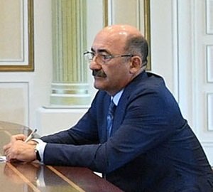 Əbülfəs Qarayevin mühəndis kadrı indi də Ağdaşda “çertyoj” cızır