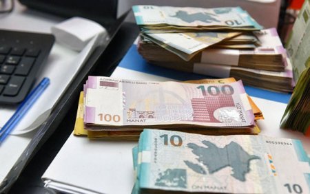 Sizə mesaj gəlibsə, banka yaxınlaşın - Kompensasiya verilir