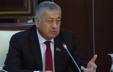 ”Xarici qüvvələrin Prezidentə təzyiqlər həddən artıq böyükdür”