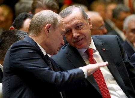 “MOSKVA ANKARANIN SURİYADA NÖVBƏTİ HƏRBİ ƏMƏLİYYATINA RAZIDIR” – Müsahibə