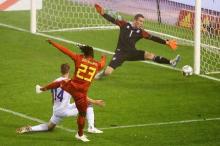 İslandiya millisinin qapıçısı: “Qarabağ”a keçməyim səhv addım idi