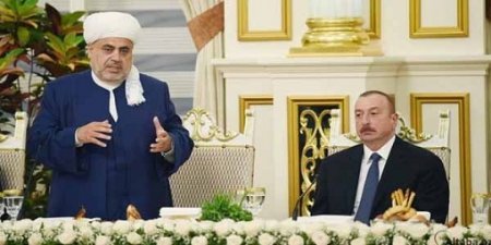 70 yaşlı Şeyxülislamın “40-cı qapısı“