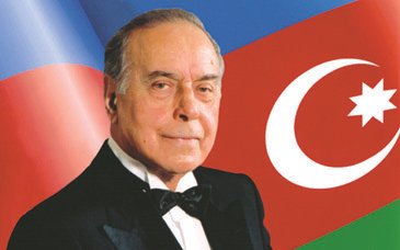 Müstəqil sosial müdafiə sisteminin qurucusu - TƏHLİL