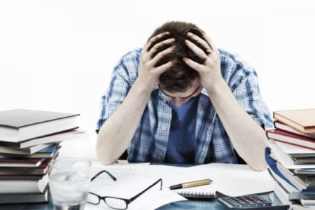 Abitruyentlər ixtisas seçərkən nələrə diqqət yetirməlidirlər? - Psixoloq rə ...