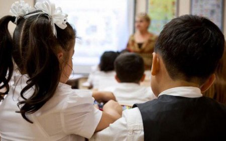Dərsliklər yığılıb, “tədris” isə davam edir –Məktəblərlə bağlı daha bir ano ...