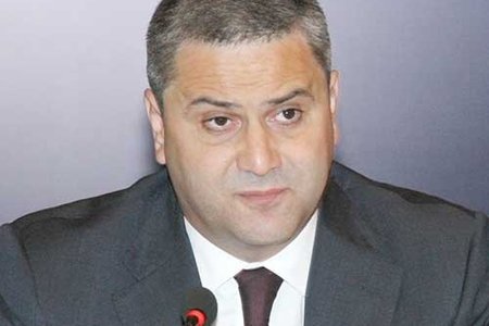 Habil Məmmədov Əmanətlərin Sığortalanması Fondunu necə iflic vəziyyətə sald ...