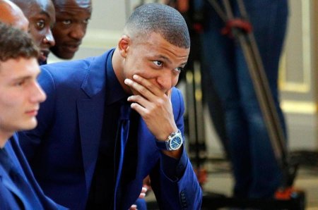 PSJ Mbappe üçün söz vermir