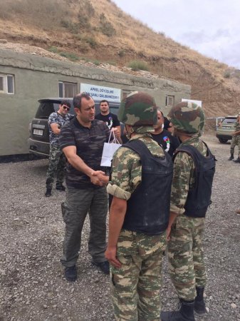 “Seçkidə səsinə sahib çıxmır, gəlib məni saxtakar adlandırır”