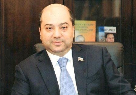 Deputat Hacı Salayevdə Londonda mənzil alıb?