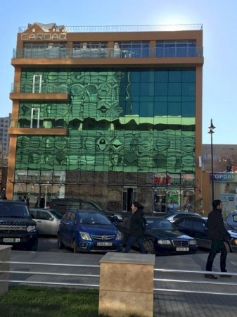 Elmira Axundova çayxanaları tənqid etdi: - Oğlunun çayxanası üzə çıxdı