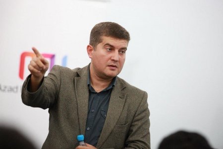 Erkin Qədirlinin “tələsən yerimiz yoxdur” fikri qalmaqal yaratdı