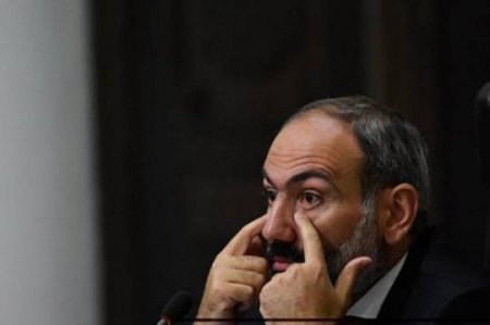 Qolos Armenii: İlham Əliyev Ermənistanın içəridən necə dağıldığını görür...