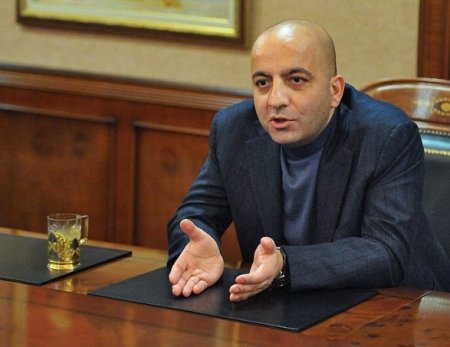 “Qazilərə əl qaldırmayın,gedin lotuluğu Qarabağda edin”