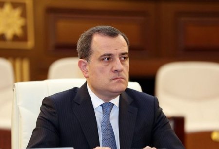 Ceyhun Bayramov işinin öhdəsindən gəlirmi? - Görünəni odur ki...