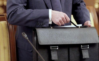 Azərbaycanda deputatlığa namizədlərə pul veriləcək? - QANUNVERİCİLİK