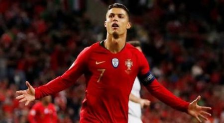 Ronaldunun adı stadiona veriləcək