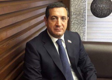 Deputat haqqında ilginc iddialar... - Səsi çıxmır...