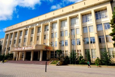 BDU-nun yataqxanasında 3 tələbə qız zəhərləndi - ÖLƏN VAR