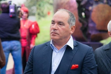 Azərbaycanlı oliqarx Fərhad Əhmədov indi də müxalifəti pislədi - reaksiyalar