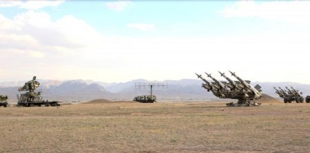 Bakı yeni “Aprel zərbəsi” endirəcək - Erməni ekspert