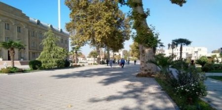 İcra Hakimiyyəti binalarının qarşısındakı yollar niyə bağlıdır? – “Rayon əh ...