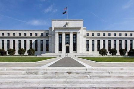 FED ABŞ iqtisadiyyatı üçün makroiqtisadi proqnozu yeniləyib