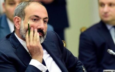 Paşinyan “pripiska”ya qayıdır: Ermənistan iqtisadiyyatı necə “şişir”? - TƏHLİL