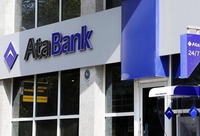 “AtaBank“da nə baş verir? - Əmanətçilər depozitlərini geri çəkə bilmirlər