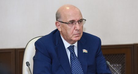 72 yaşlı Əhliman Əmiraslanov gəncləşən parlamentə iddialıdır - Olsun eee, a ...