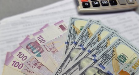 Dollar yüksəlişdə: Manatı nə gözləyir? - TƏHLİL