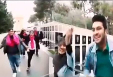 “Hindistanlıların Şəhidlər Xiyabanındakı təhqiredici hərəkətinə görə turizm şirkətləri məsuliyyət daşıyır...”