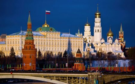 MOSKVA “AVRASİYA İTTİFAQI”nı GÜCLƏNDİRMƏYƏ HAZIRLAŞIR –Ermənistanda isə bunu özlərinə 