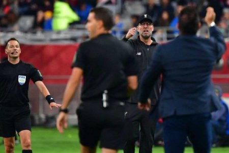 Klopp Minaminodan sonra daha bir futbolçunu gətiri