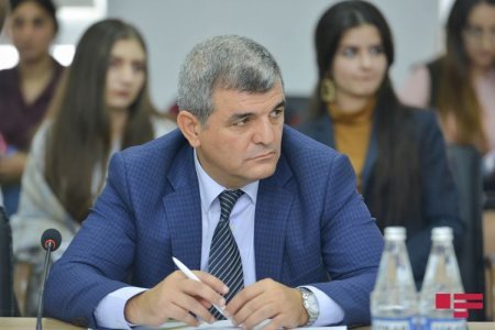“Biz televiziya və sosial şəbəkələr vasitəsilə çağırış etməliyik”