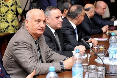 İqtidar müxalifətə əl uzadır: yeni era başlanır?