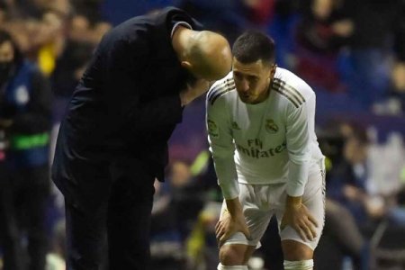 Eden Hazard əməliyyat üçün ABŞ-a yollanacaq