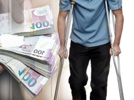 Bir neçə evi,bağı, 2 maşını var, üstəlik saxta yolla əllillik müavinəti alı ...