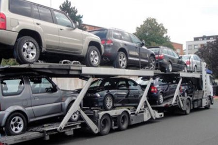 Avtomobillərin gətirilməsinə dair məhdudiyyət qüvvəyə minib